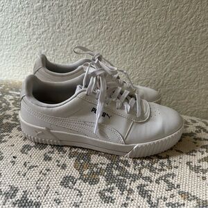 Puma Carina V2.0 Platform Sneakers. Sz 8